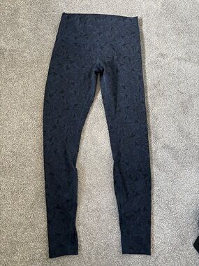 Wunder Train Navy Floral Print Leggings